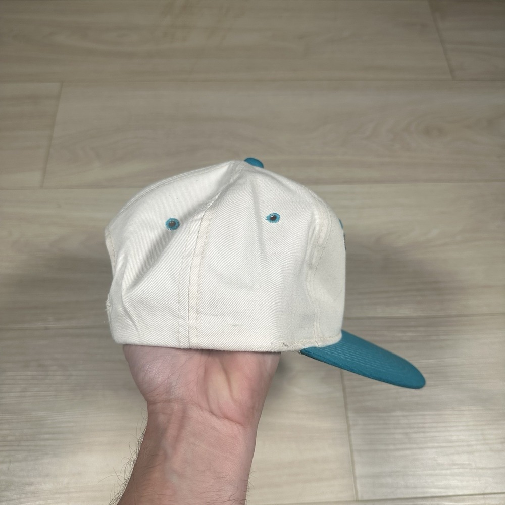 Vintage Charlotte Hornets Hat Cap Mens Ivory Blue Youngan Cap Snap Back NWT NBA - Picture 5 of 9